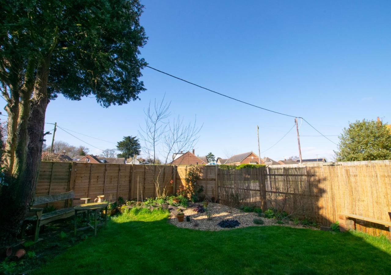 Swift Lodge Kirton  エクステリア 写真